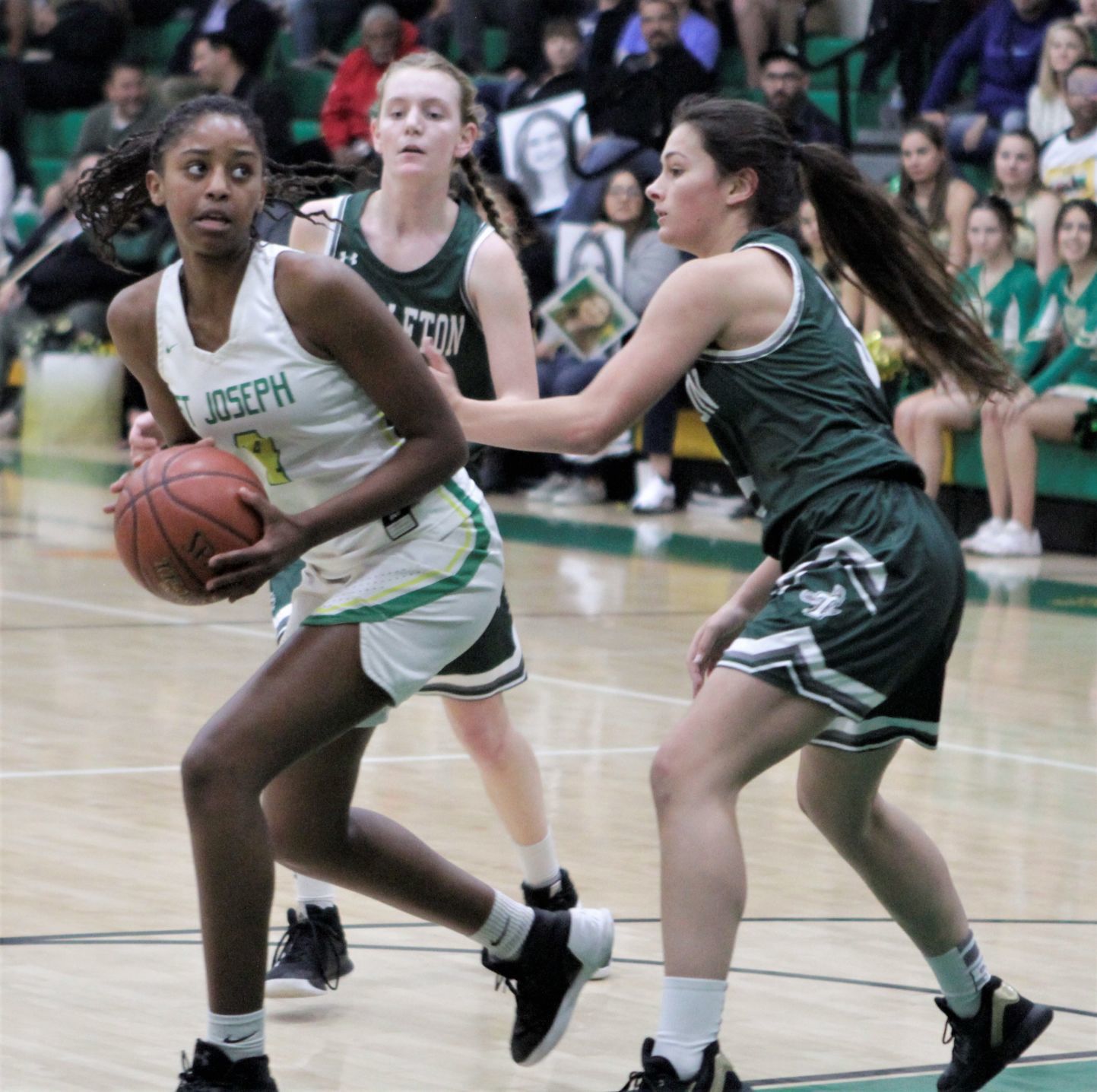 021020SJSeniorNight21.JPG